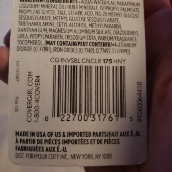 COVERGIRL Clean Invisible Lightweight Concealer, Honey - Picture 4 of 5